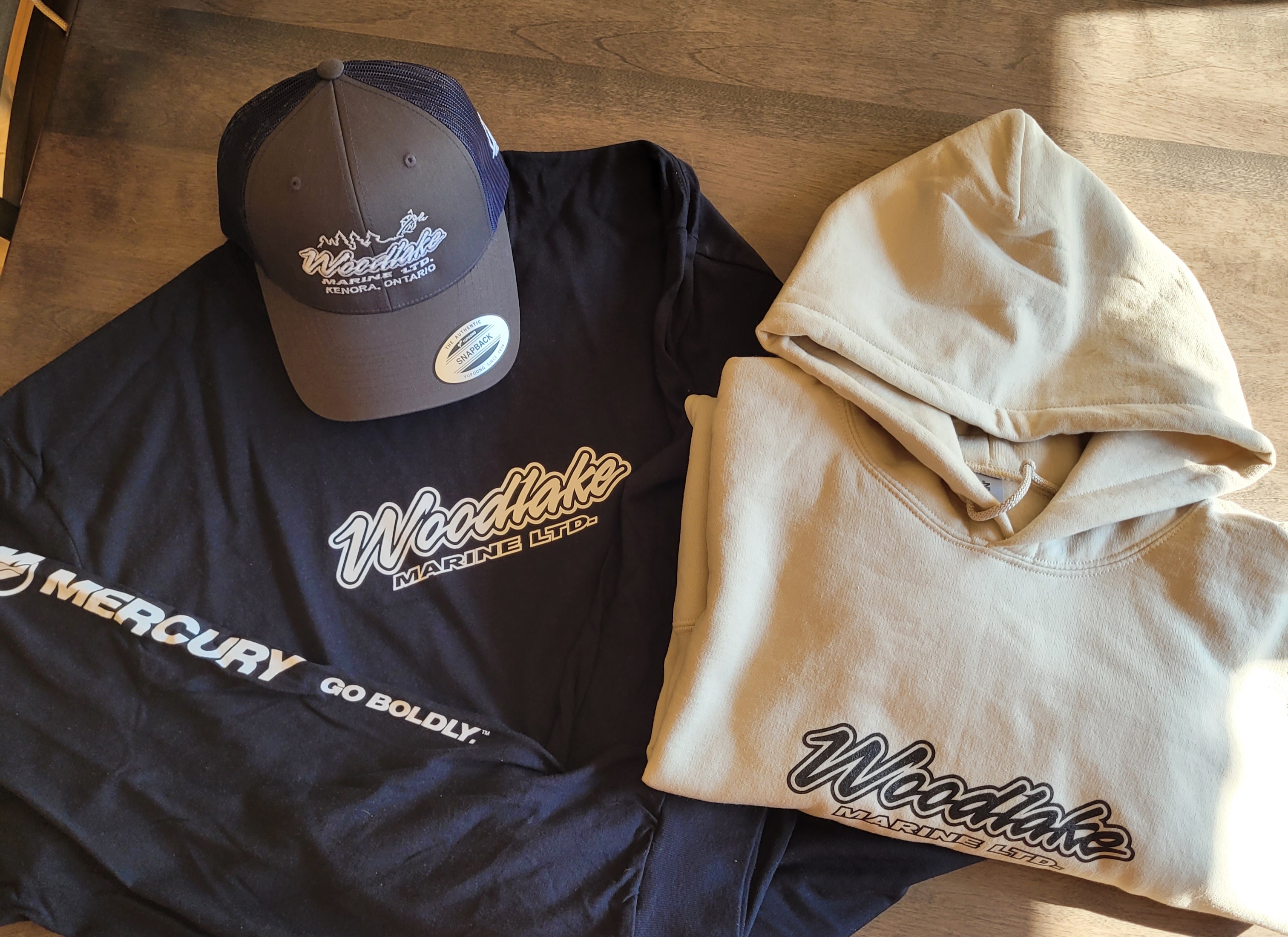  Woodlake Hoodie, Shirt and Cap